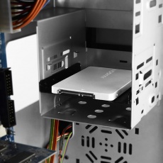 AXAGON RSS-M2SD, SATA - M.2 SATA SSD, interné 2.5" box ALU, strieborný