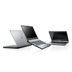 Fujitsu LifeBook E736- Core i5 6200U 2.3GHz/8GB RAM/256GB SSD/batteryCARE+